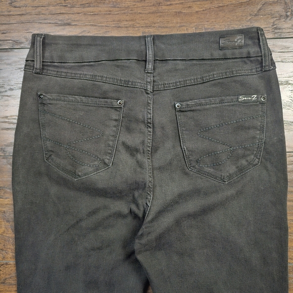 Seven7 Women's Tummyless Mid Rise Slimming Skinny Jean Black Size 10 - Picture 7 of 11